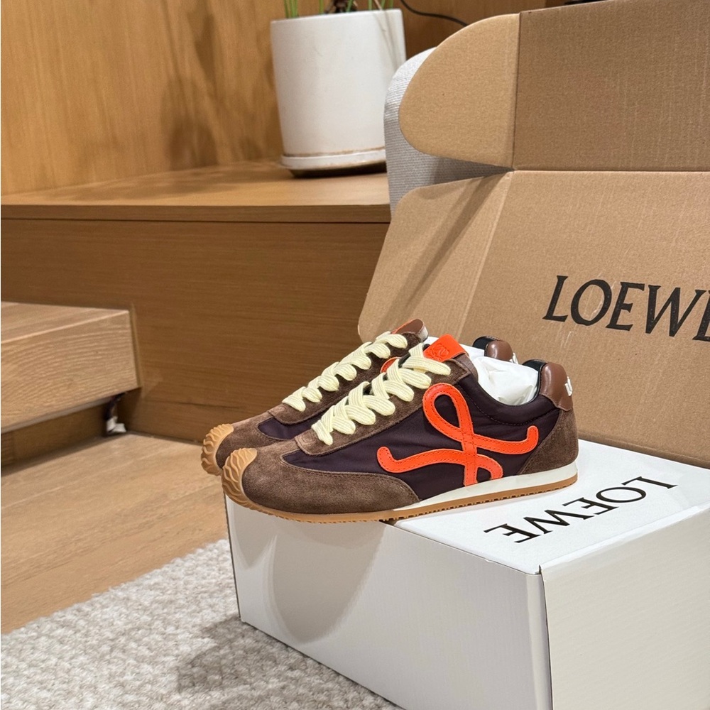 LOEWE Ballet Runner 2.0 Brown/Orange Low-Top Sneaker - Picture 3 of 7